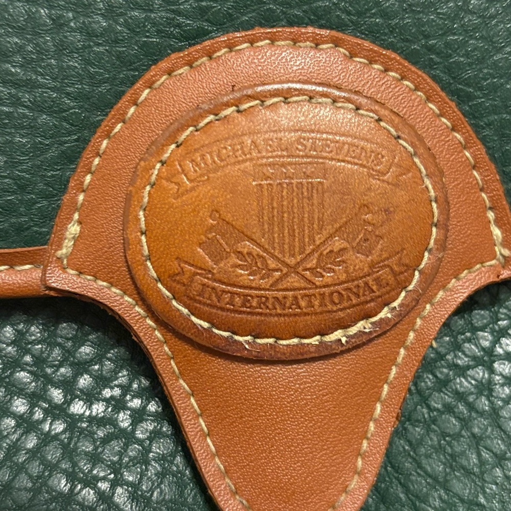 Vintage Michael Steven’s International Crossbody - Picture 2 of 8